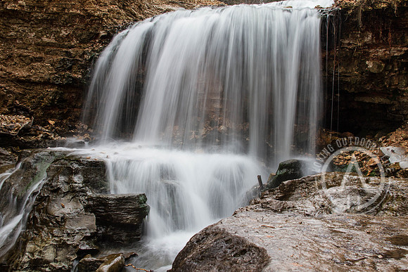 Tanyard Creek Falls