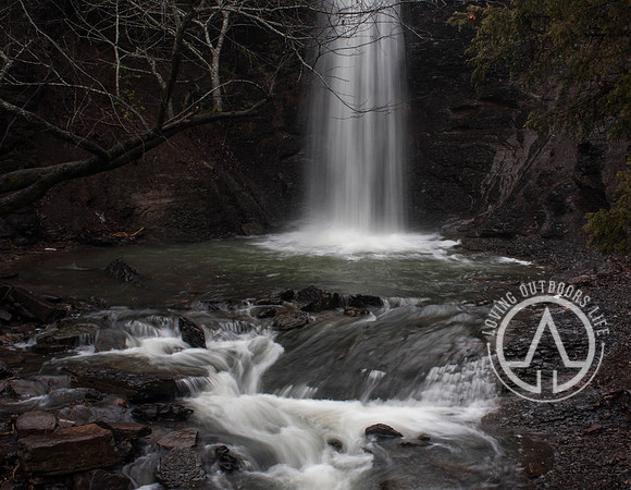 Sugarloaf Lake Falls